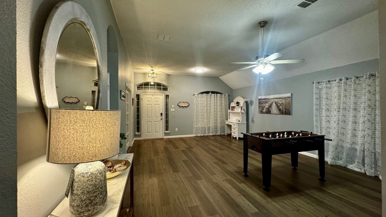 Photo of Bedroom in Grand Prairie