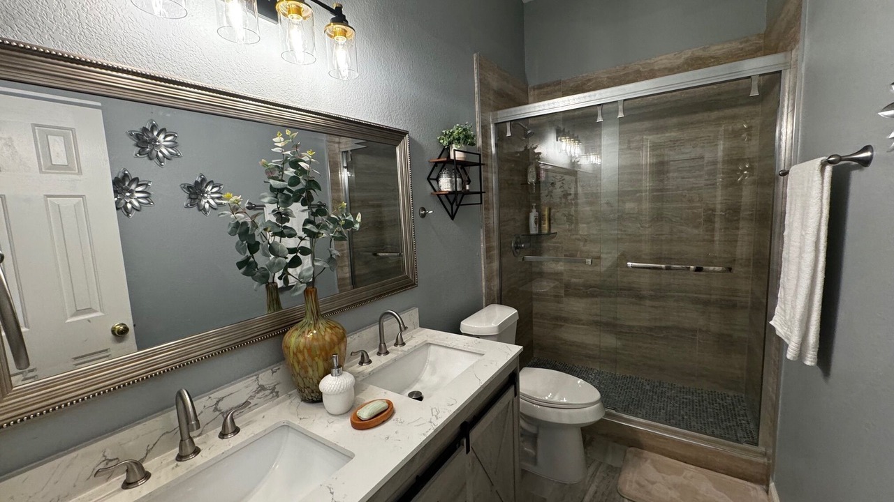 Photo of Bathroom in Grand Prairie