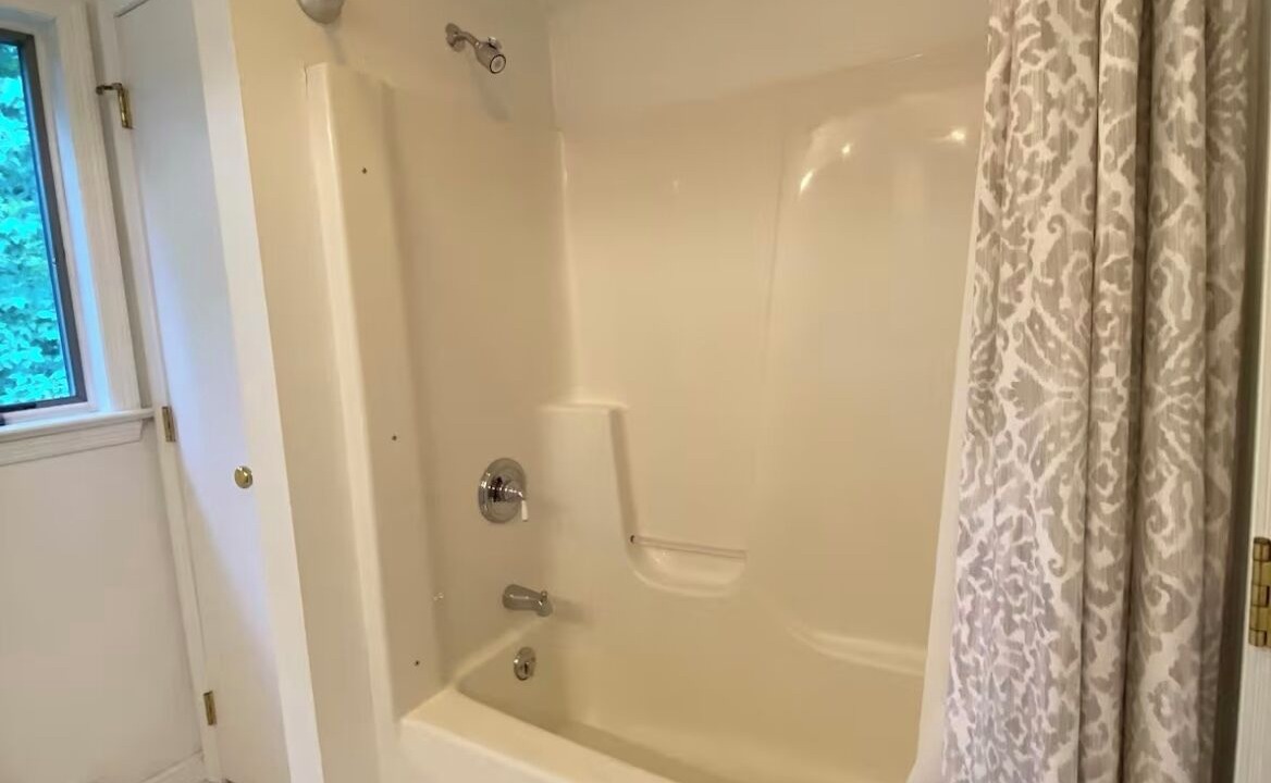 Photo of Bathroom in Fleming