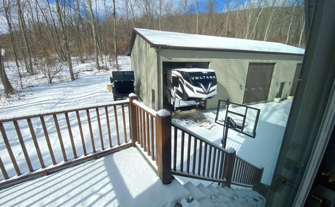 Photo of Outdoor in Fleming