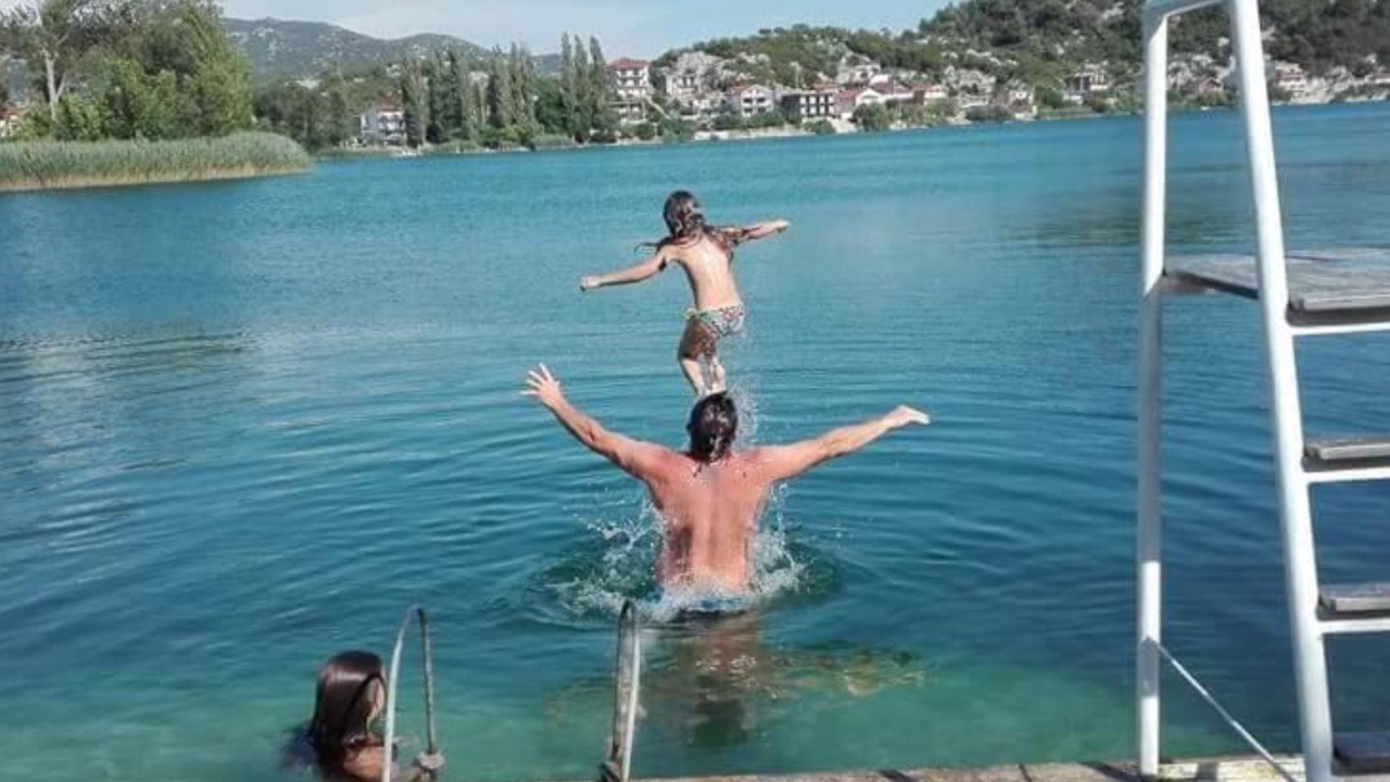 Photo of Others in Ploce