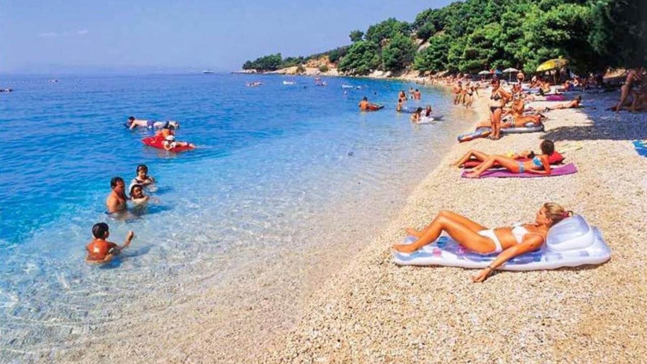 Photo of Others in Ploce