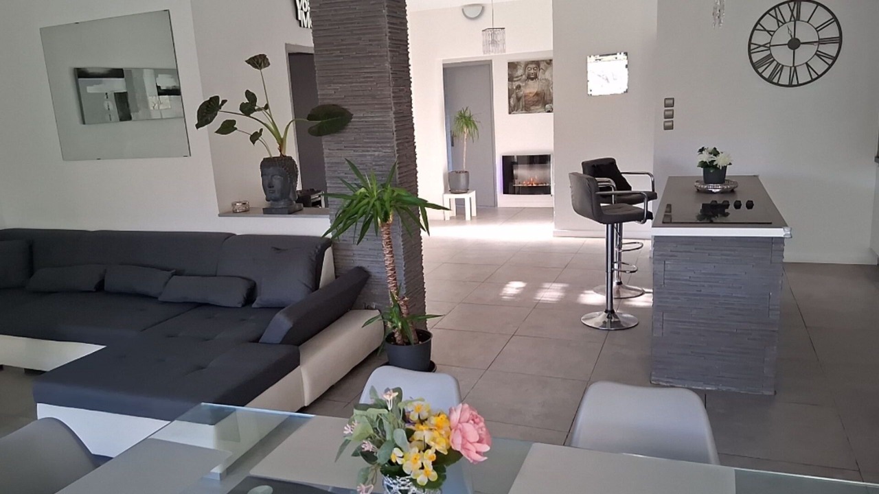 Photo of Livingroom in Laudun