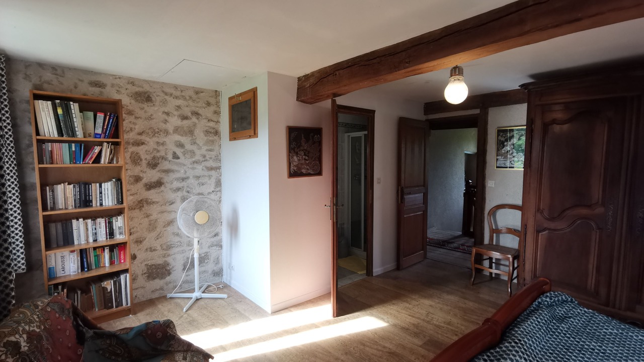 Photo of Bedroom in Saint-Martin-du-Puy