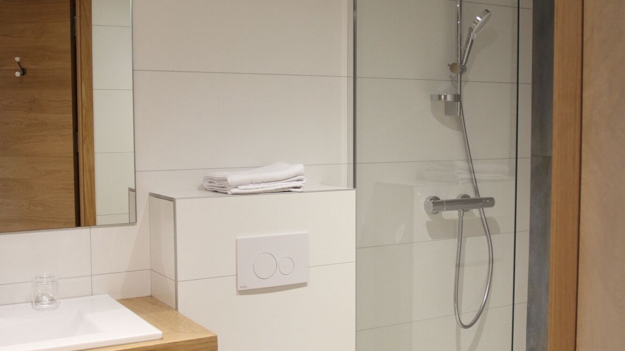 Photo of Bathroom in La Cote-Saint-Andre