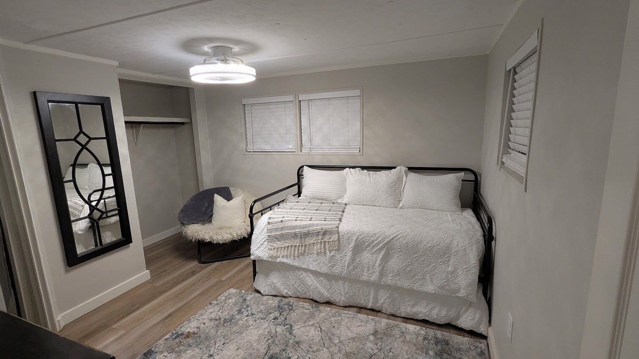 Photo of Bedroom in China Spring