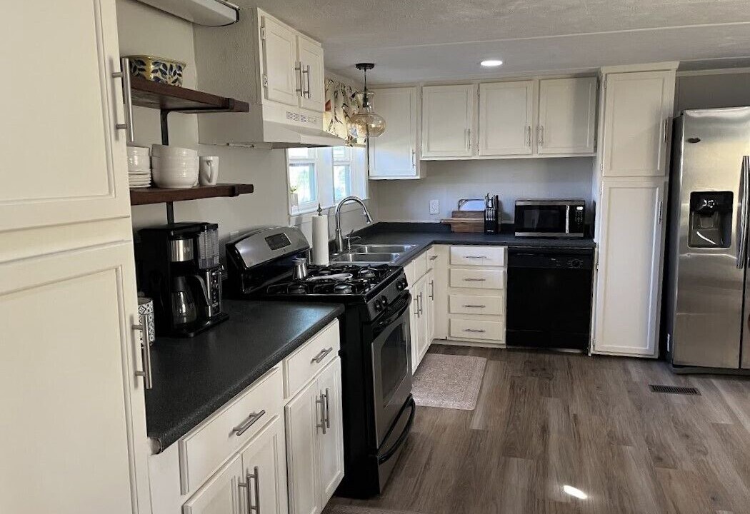 Photo of Kitchen in China Spring