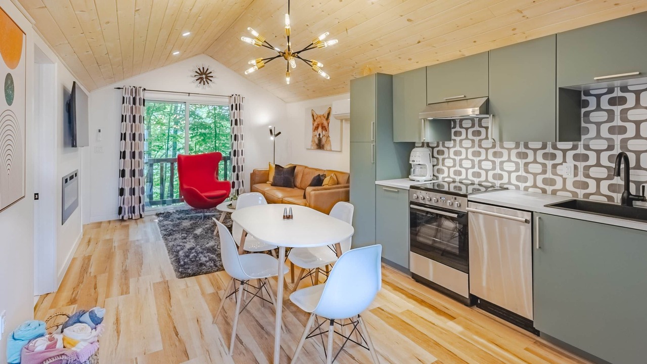 Photo of Bedroom in Sharbot Lake