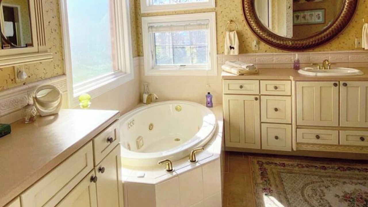 Photo of Bathroom in Lewisburg