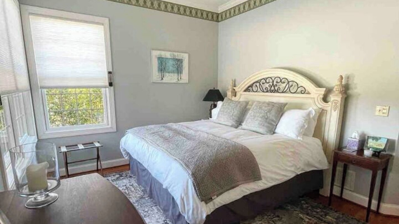 Photo of Bedroom in Lewisburg