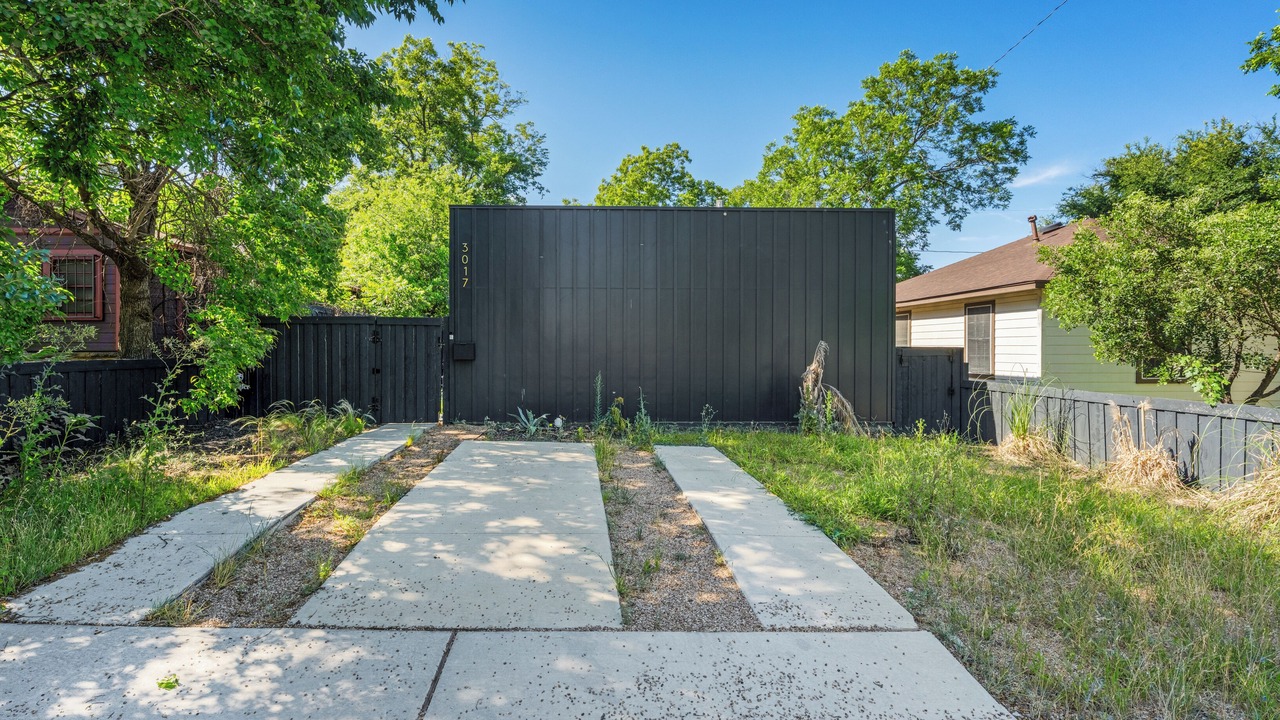 Photo of Outdoor in McKinley Heights