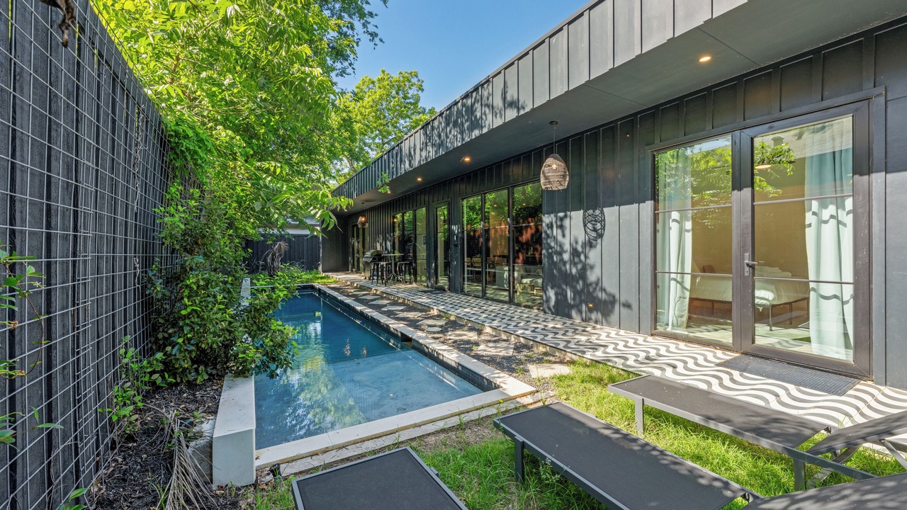 Photo of Outdoor in McKinley Heights
