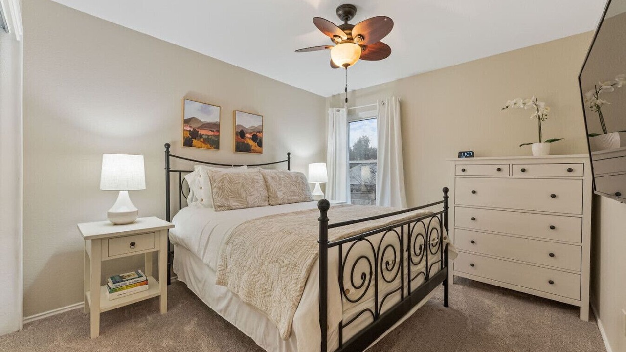 Photo of Bedroom in Pflugerville