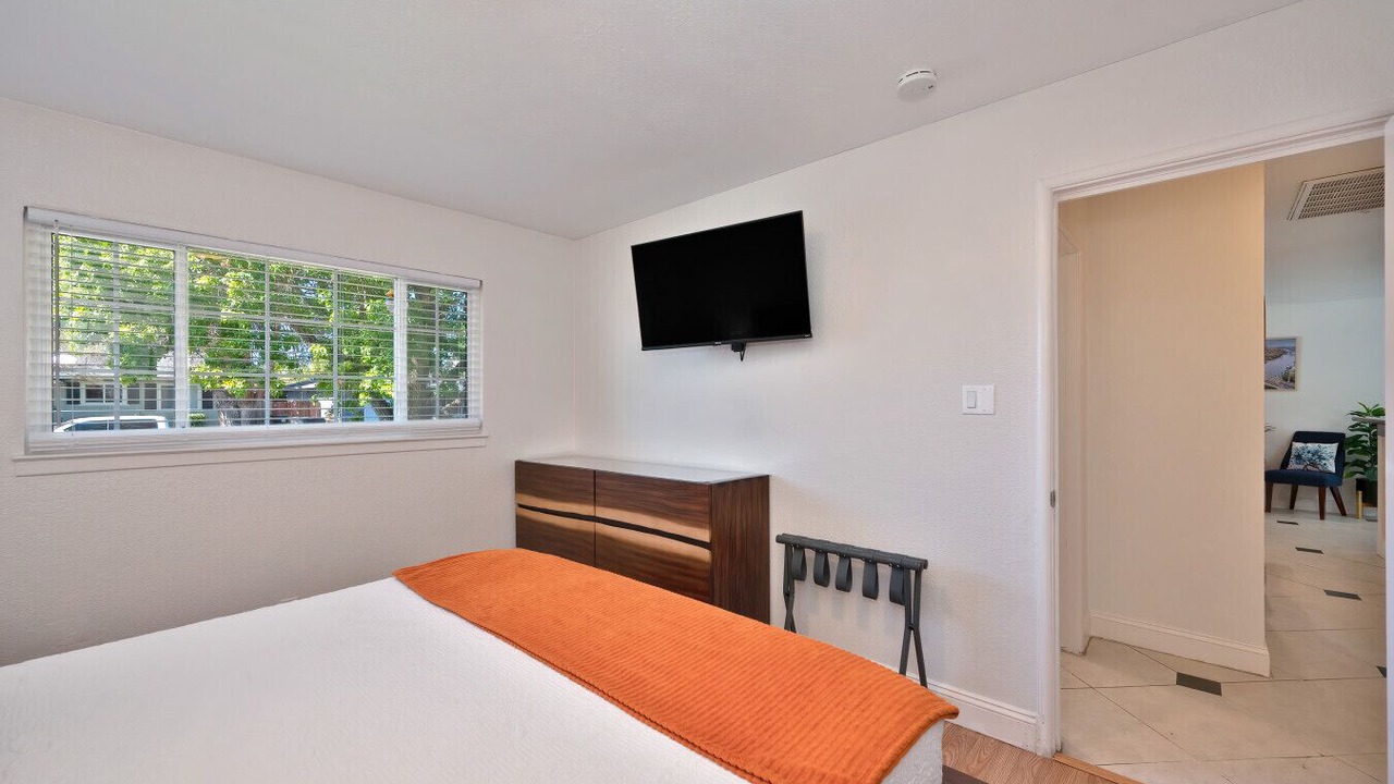 Photo of Bedroom in Sacramento