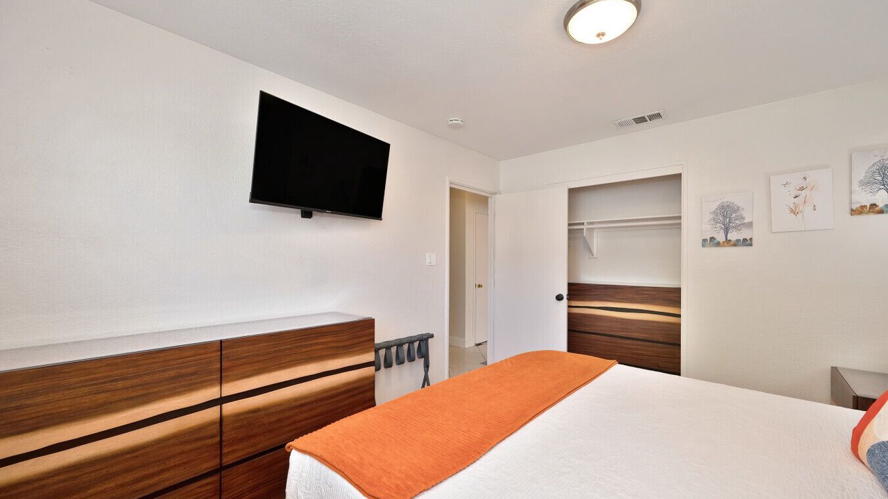 Photo of Bedroom in Sacramento