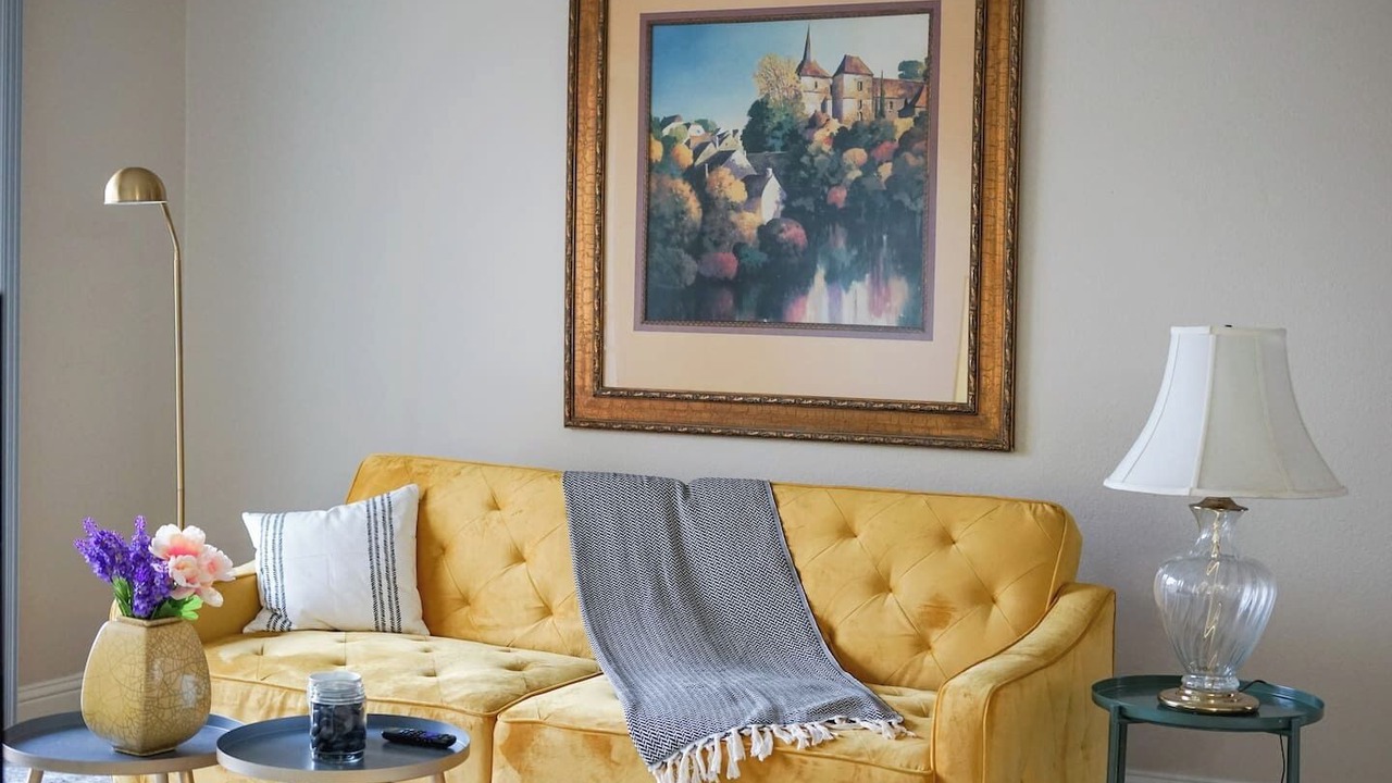 Photo of Livingroom in Oklahoma City