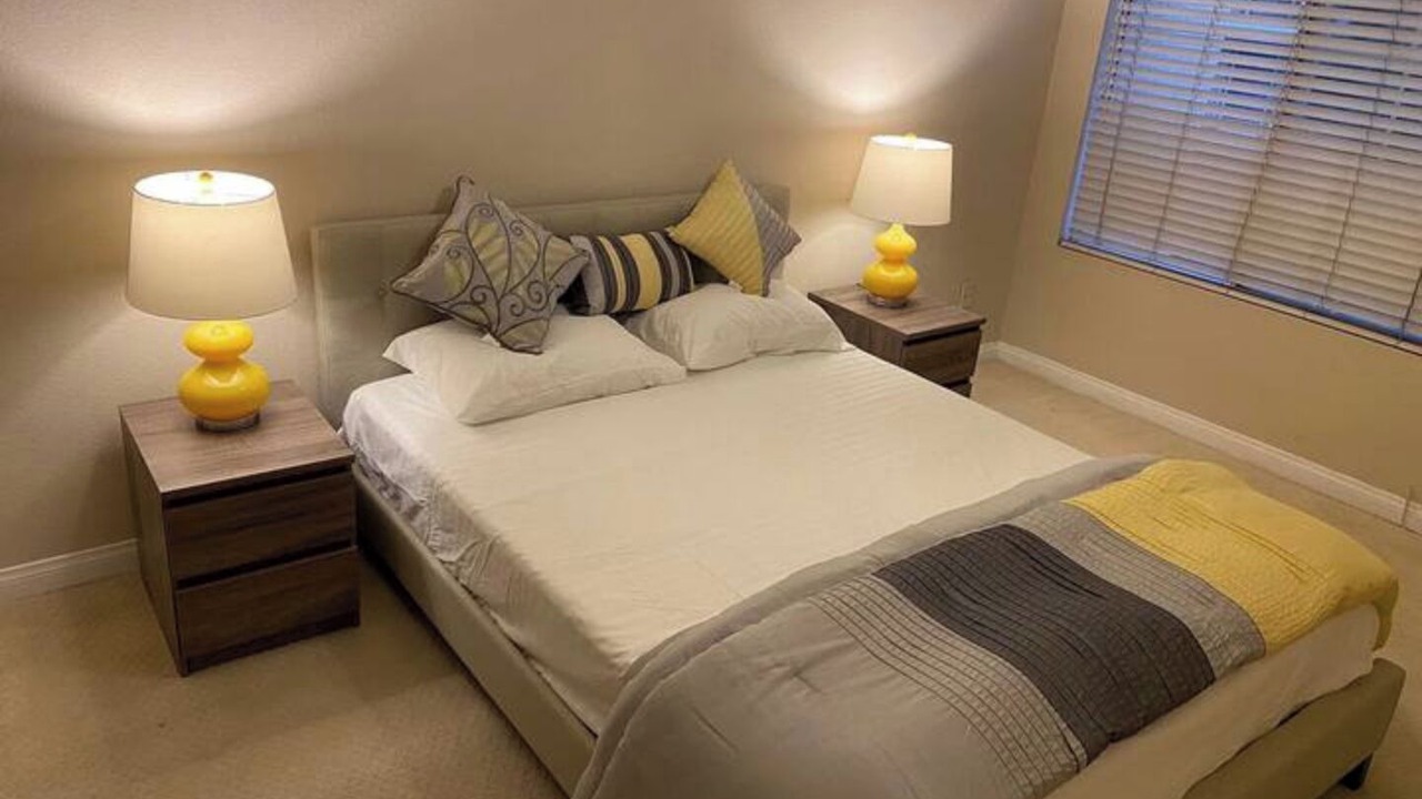 Photo of Bedroom in Warner Center