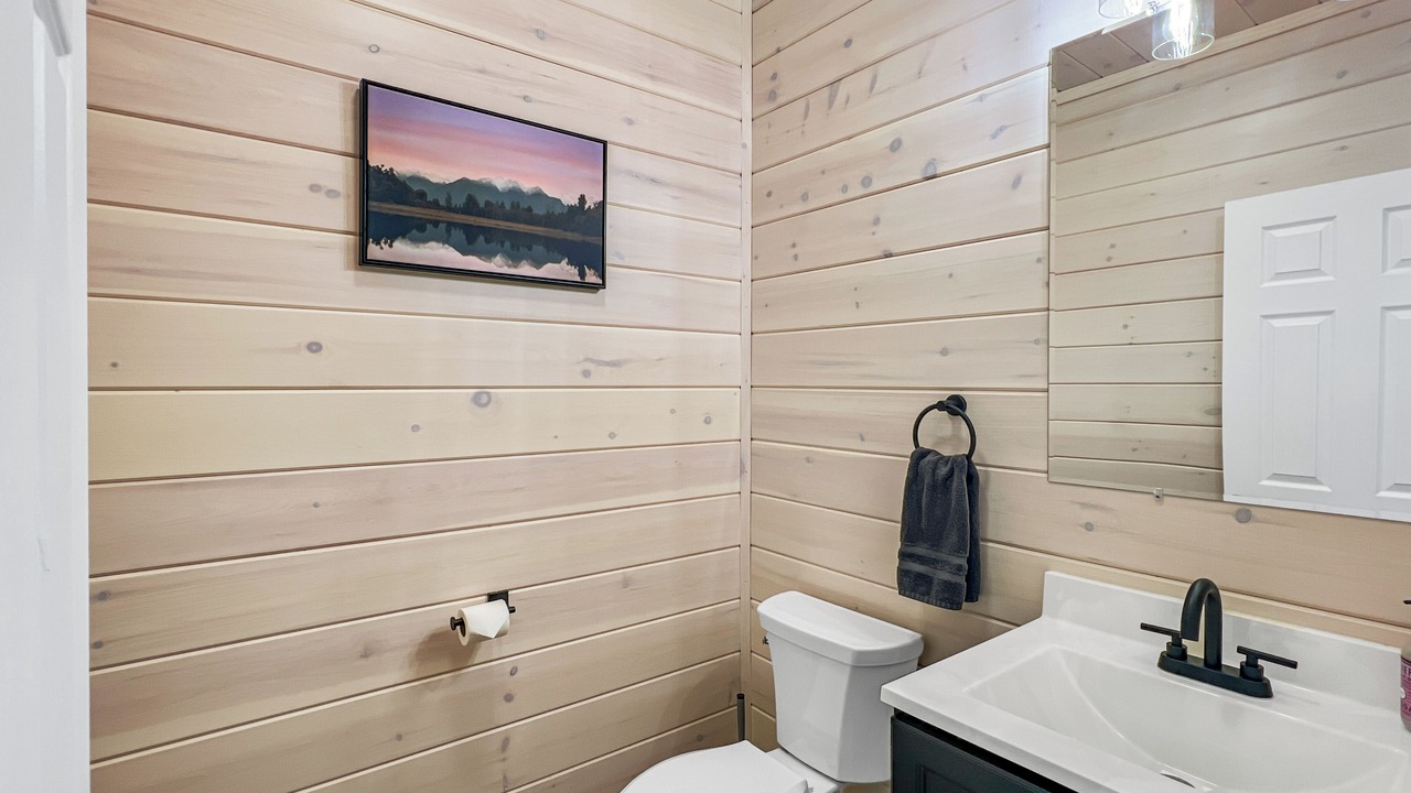 Photo of Bathroom in Rockwood