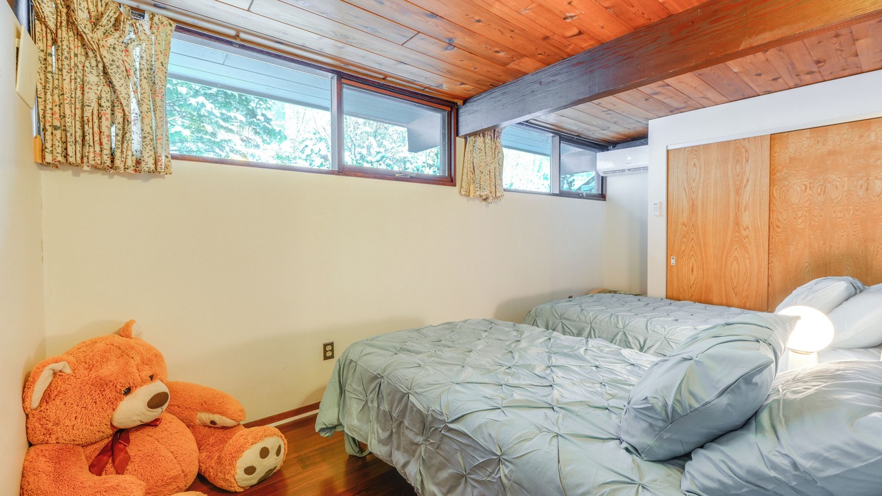 Photo of Others in Dover