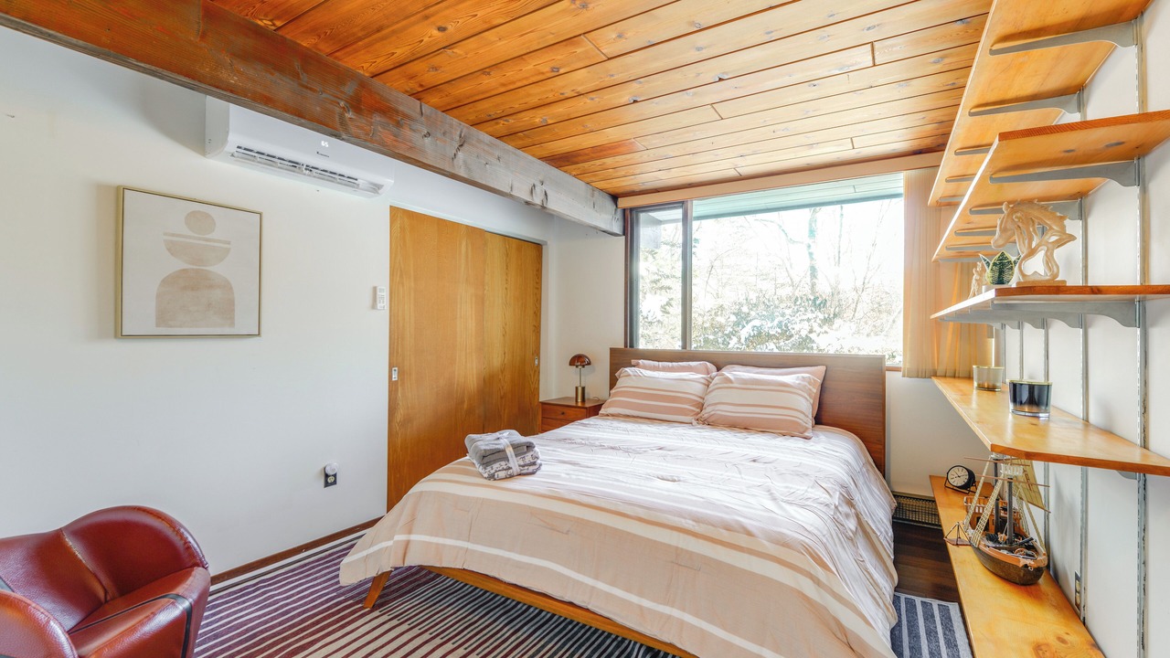 Photo of Others in Dover