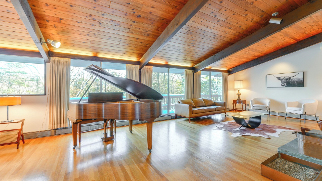 Photo of Others in Dover