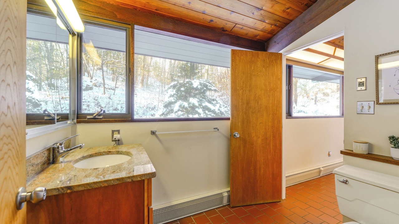 Photo of Bathroom in Dover