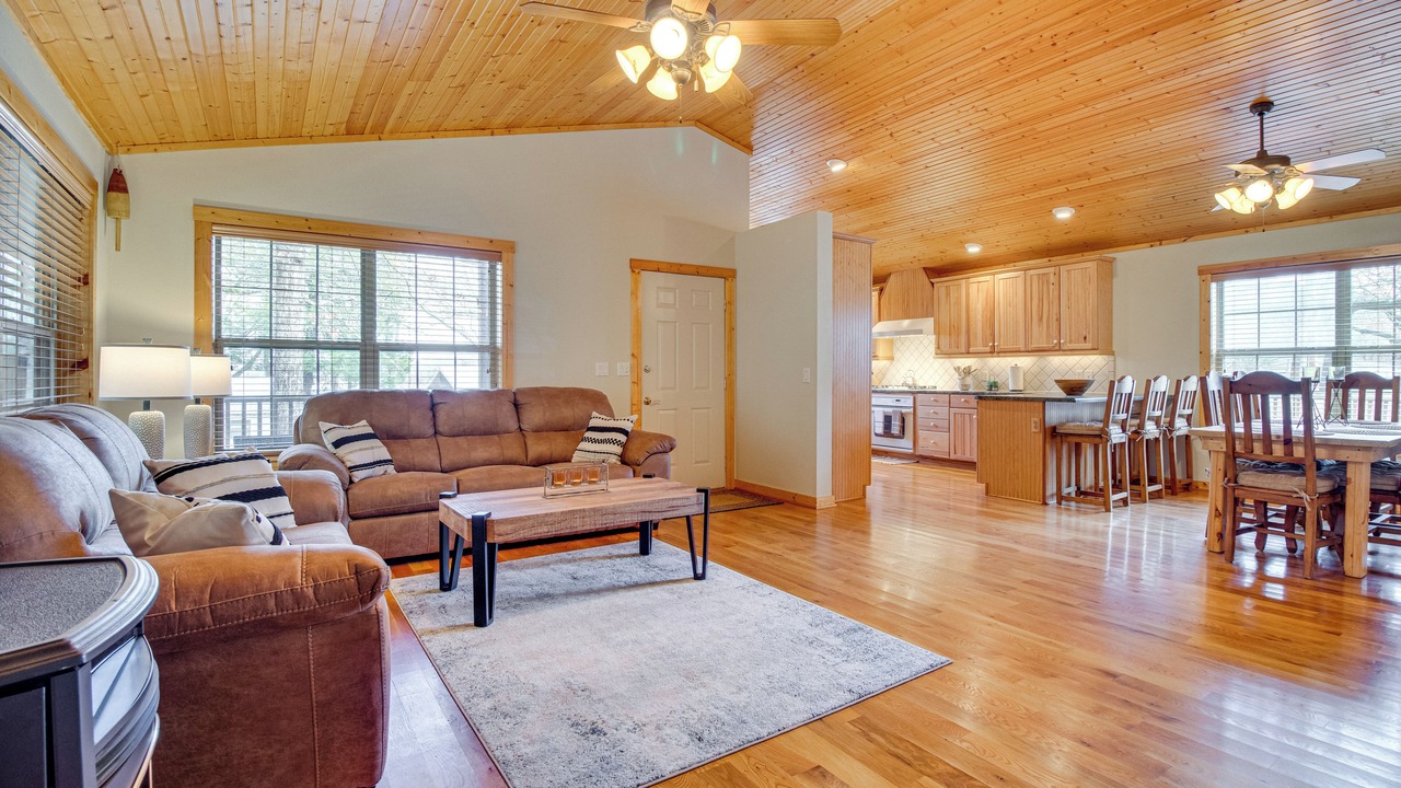 Photo of Bedroom in Elizabeth