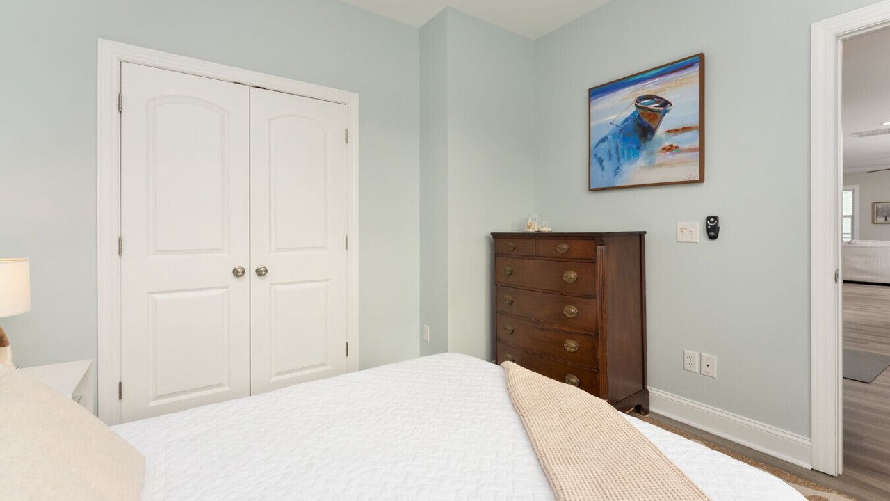 Photo of Bedroom in North Carolina Coast