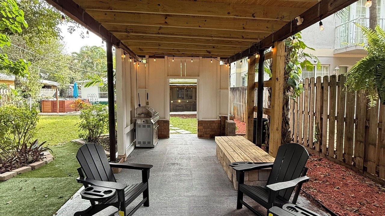 Photo of Patio Balcony in Tarpon River
