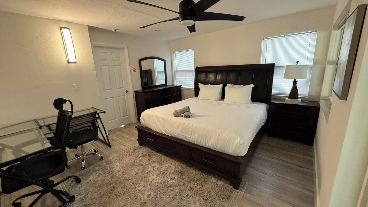 Photo of Bedroom in Tarpon River