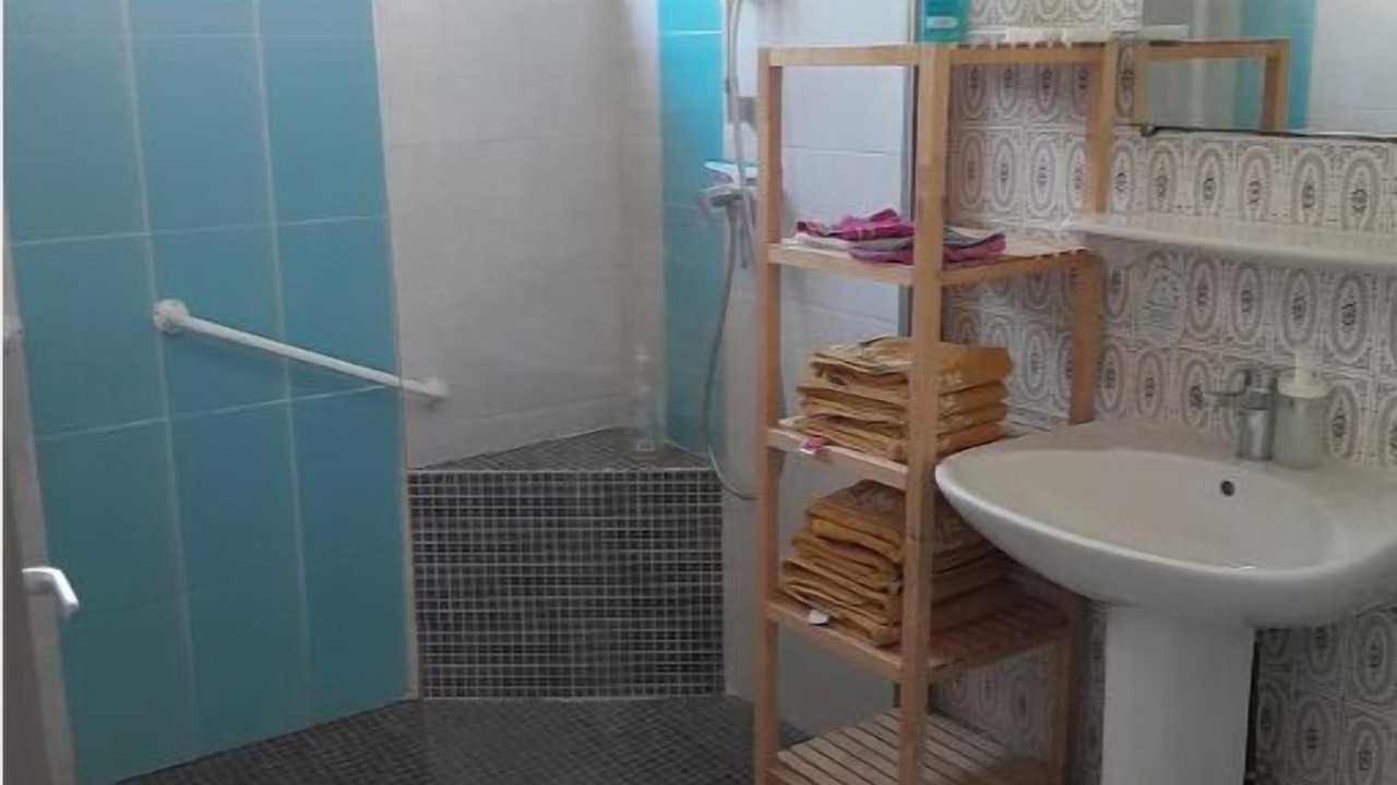 Photo of Bathroom in Habas