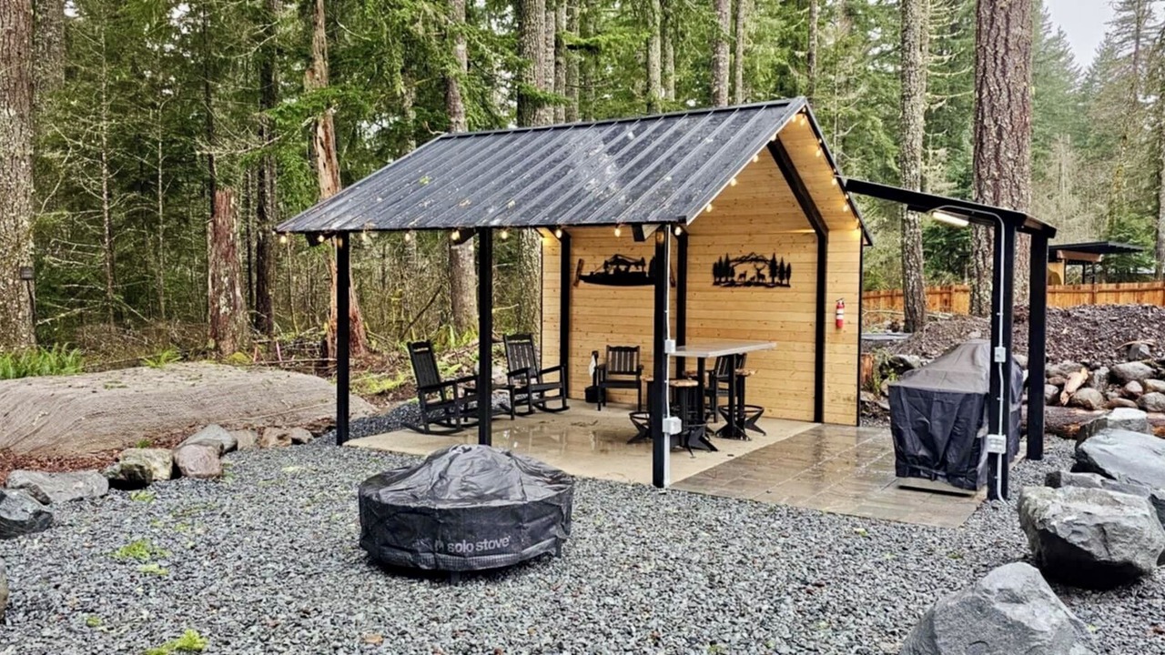 Photo of Outdoor in Ashford