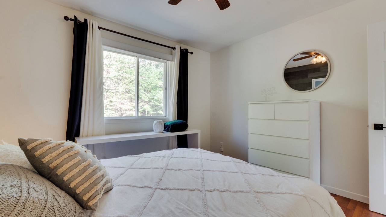 Photo of Bedroom in Mauricie
