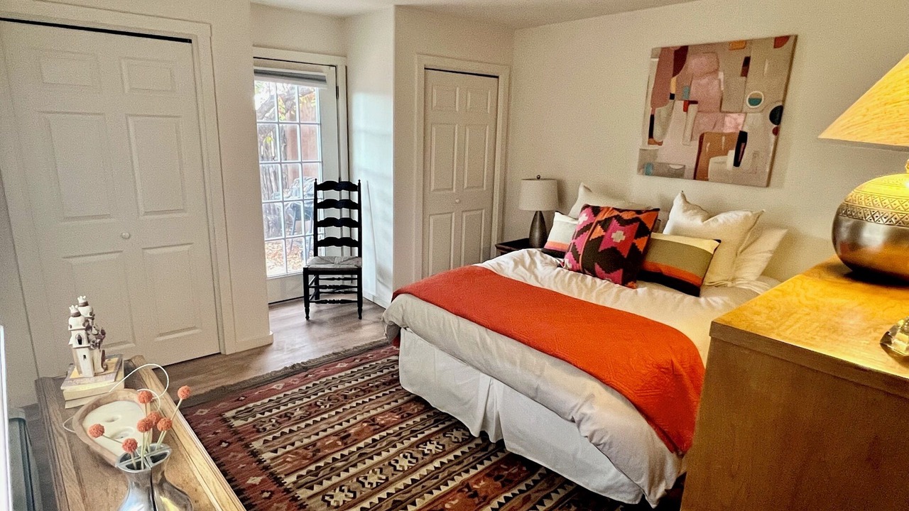 Photo of Bedroom in Southside