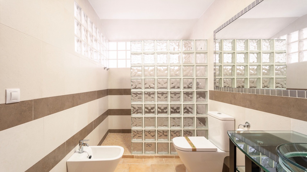 Photo of Bathroom in Navarres