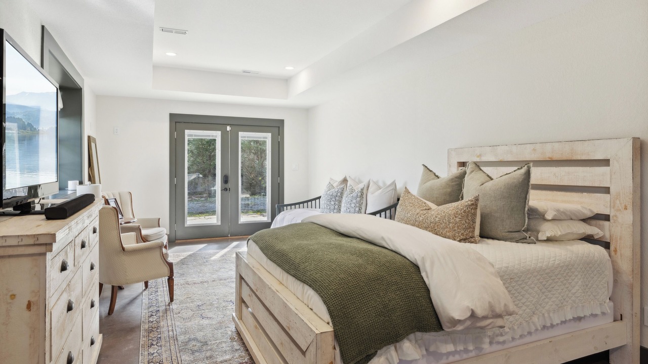 Photo of Bedroom in Louisville
