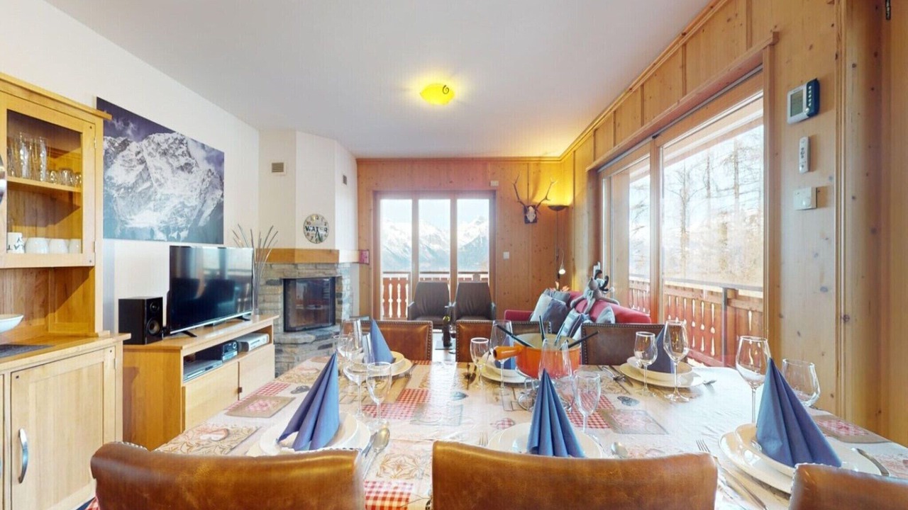 Photo of Livingroom in Salins