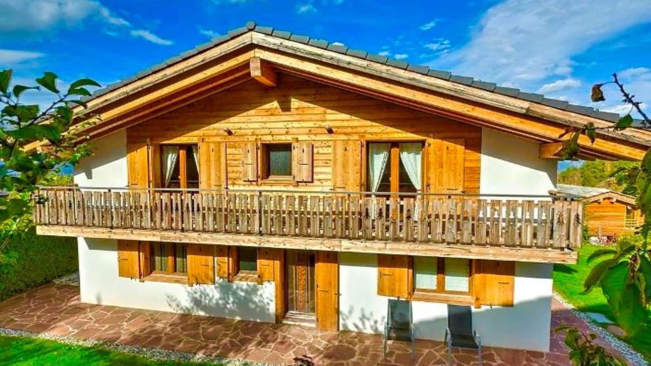 Photo of Outdoor in Saint-Pierre-de-Clages