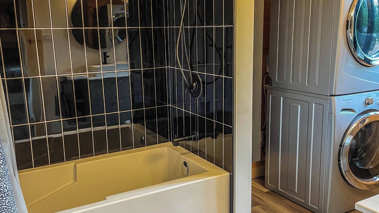 Photo of Bathroom in La Baie