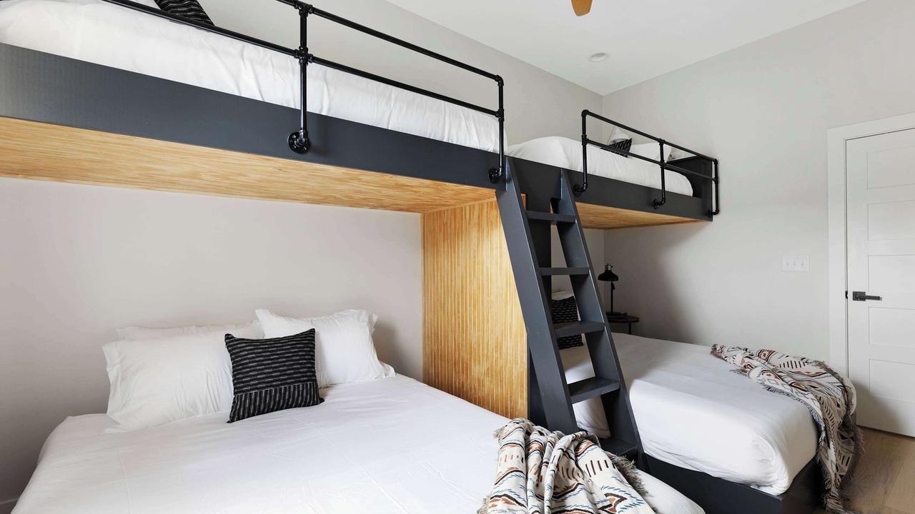 Photo of Bedroom in Hope Gardens