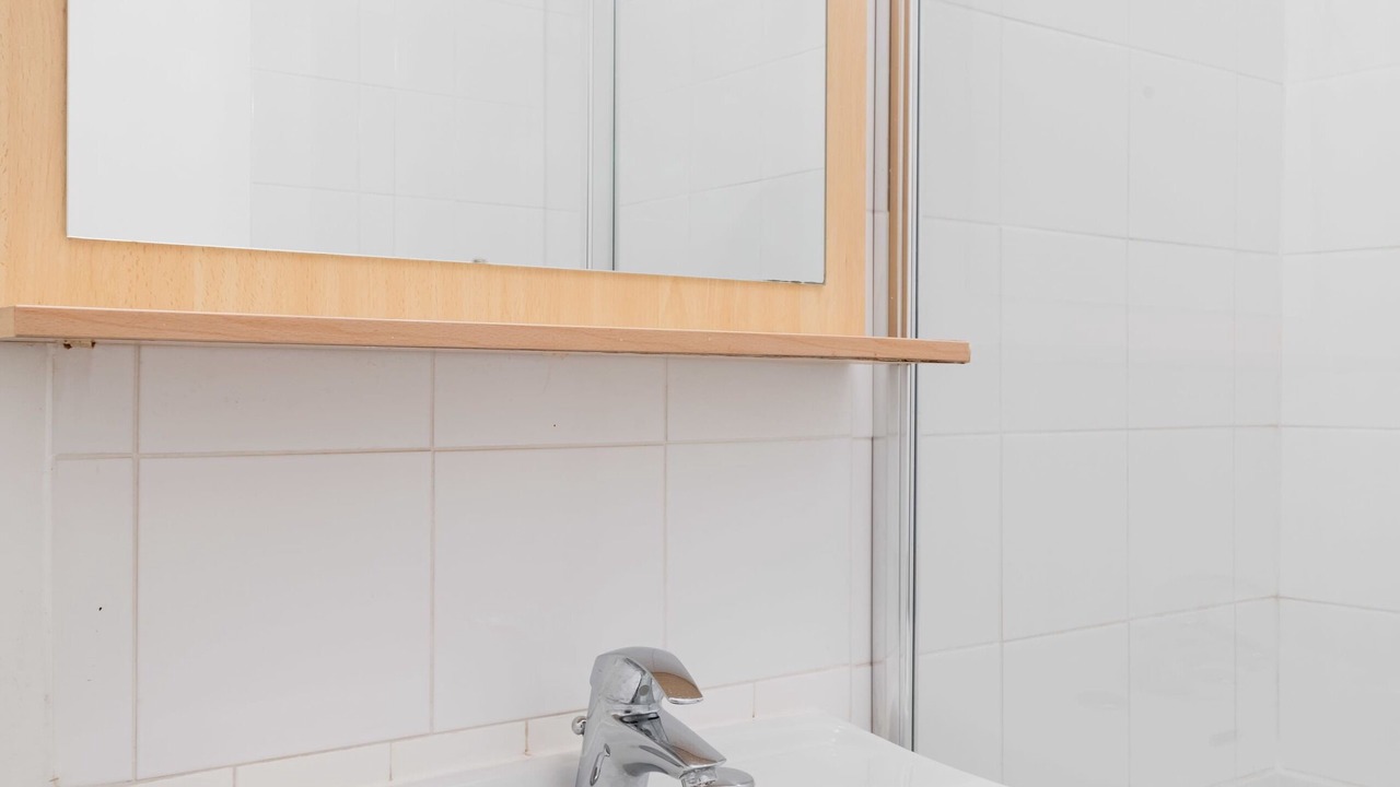 Photo of Bathroom in Republique–Point-du-Jour