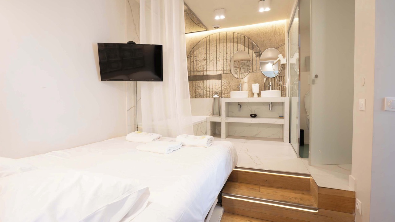 Photo of Bedroom in Quartier de la Chapelle