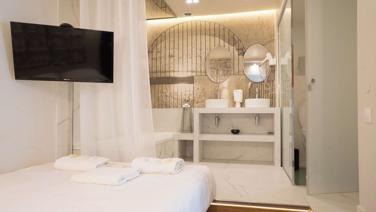 Photo of Bedroom in Quartier de la Chapelle