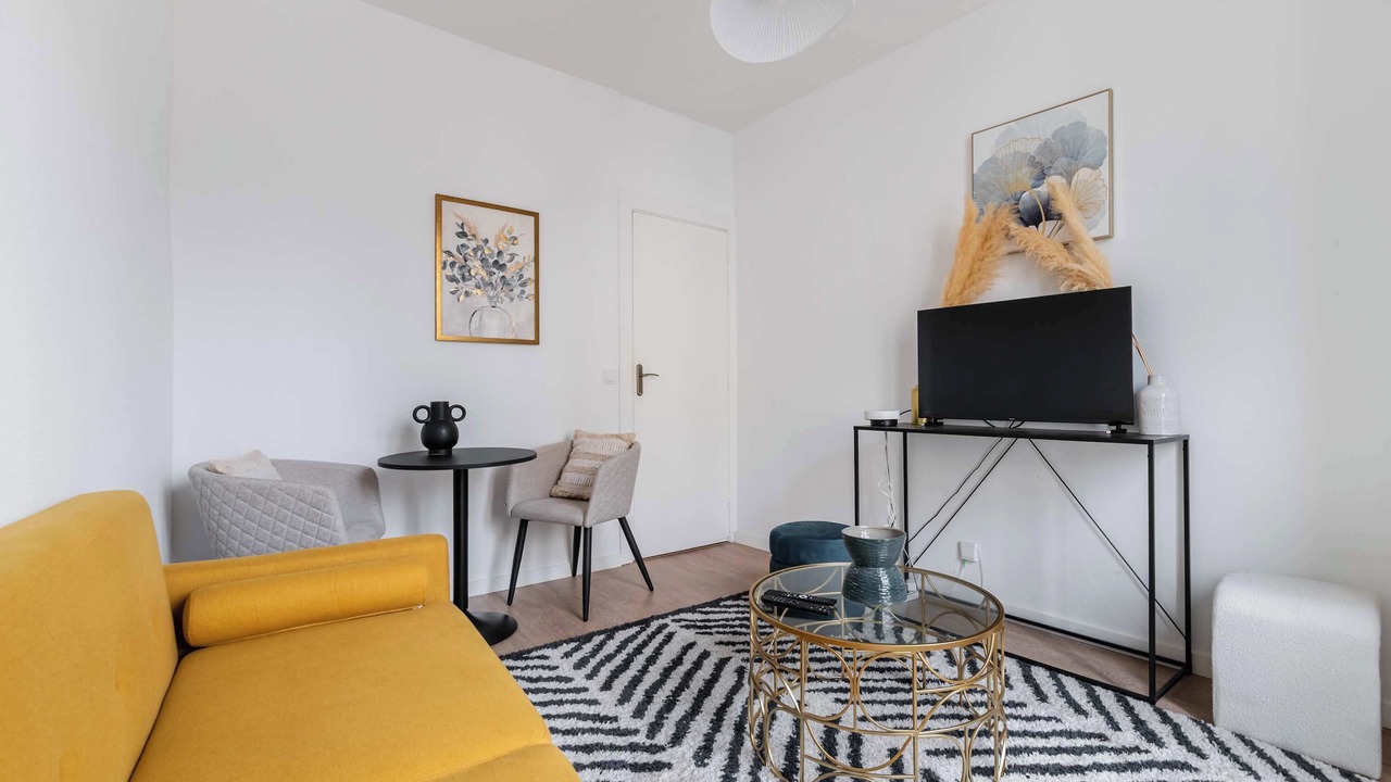 Photo of Livingroom in Malakoff