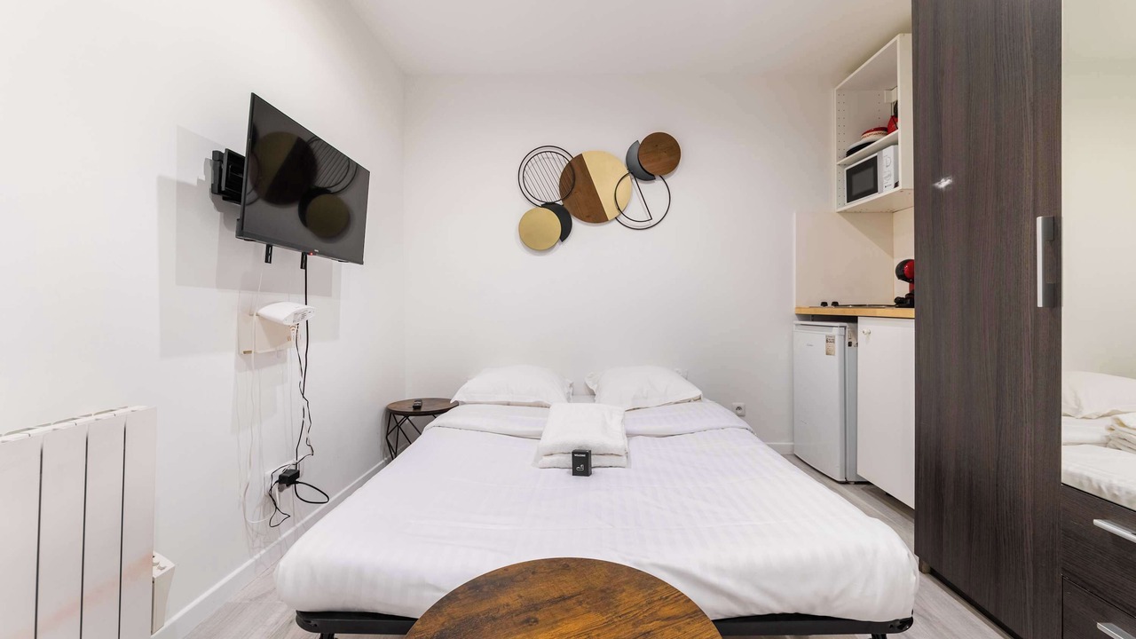 Photo of Bedroom in Quartier des Grandes-Carrieres