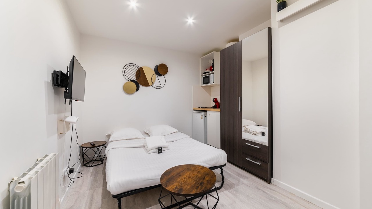 Photo of Bedroom in Quartier des Grandes-Carrieres