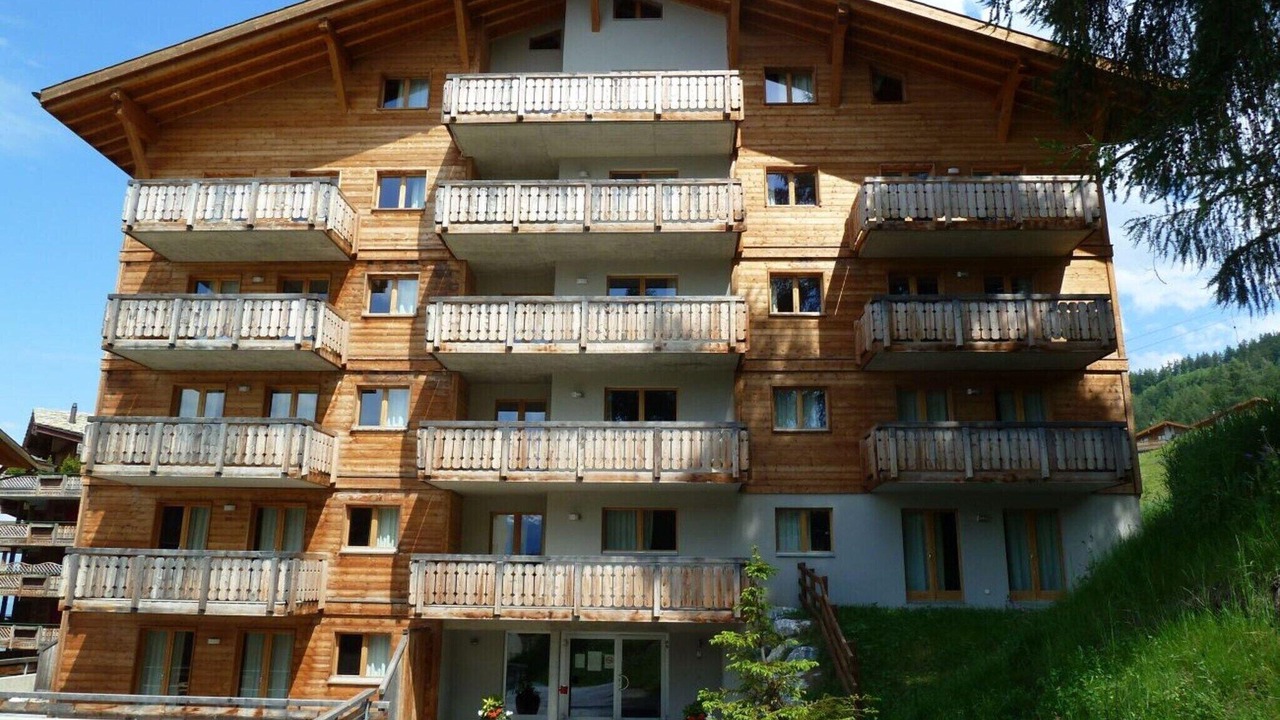 Photo of Outdoor in Saint-Pierre-de-Clages