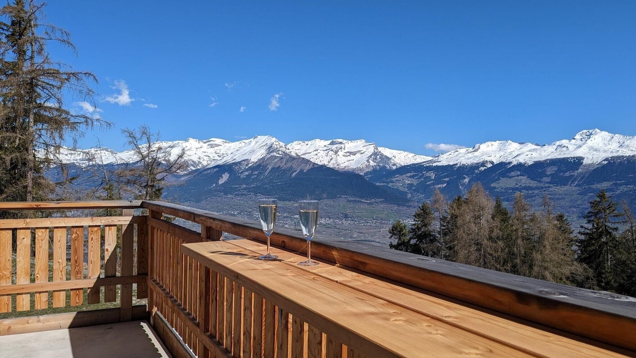 Photo of Patio Balcony in Sion
