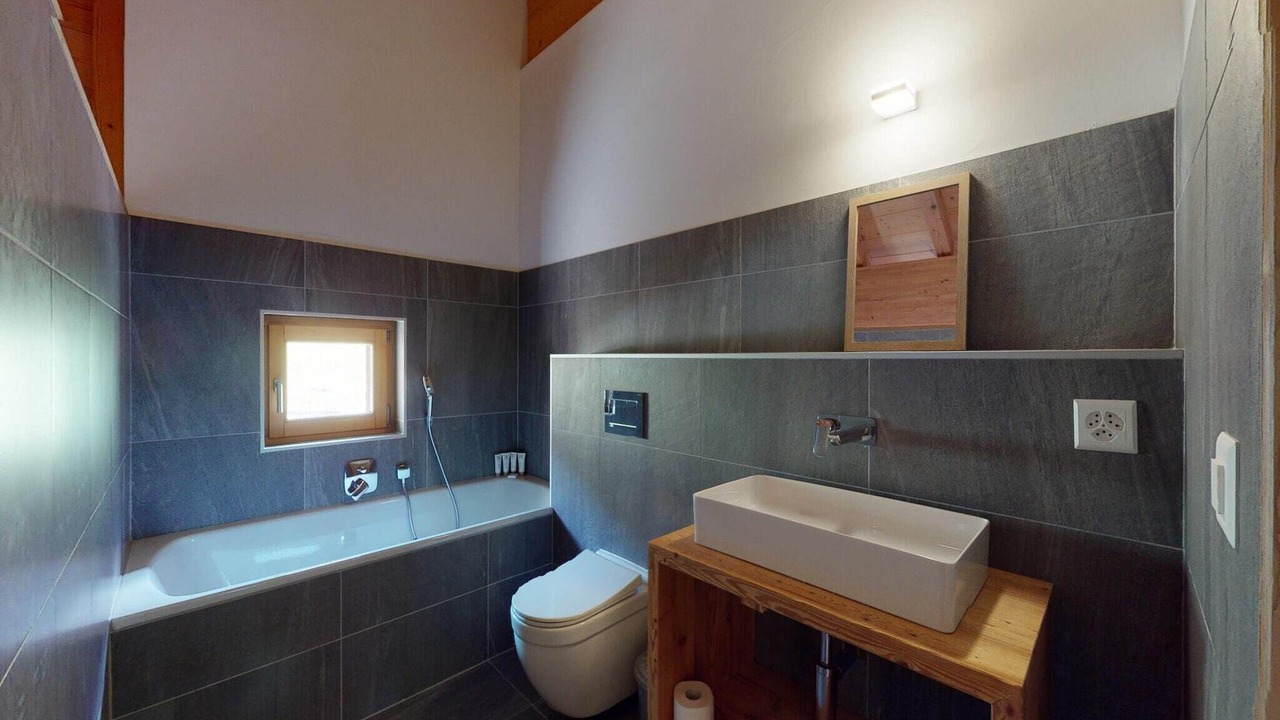 Photo of Bathroom in Saint-Pierre-de-Clages