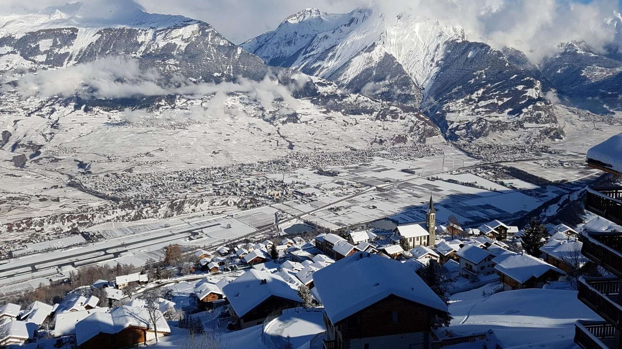 Photo of Others in Sion